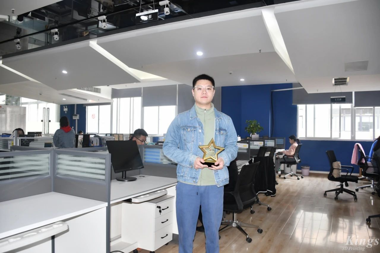 从设备调试员到重庆ML.COM米兰,销售冠军，他经历了什么？